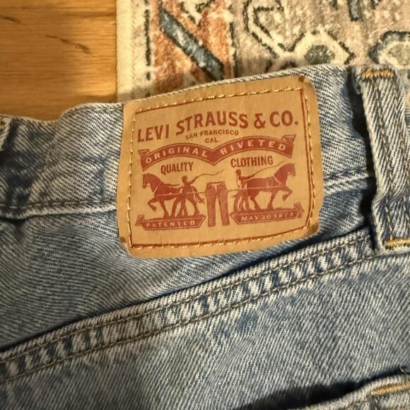 Old Navy Levi's Womens 94 Baggy Wide Leg Ripped Jeans Size 25 - Picture 4 of 4